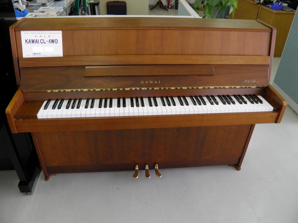 KAWAIピアノ CL-4WO