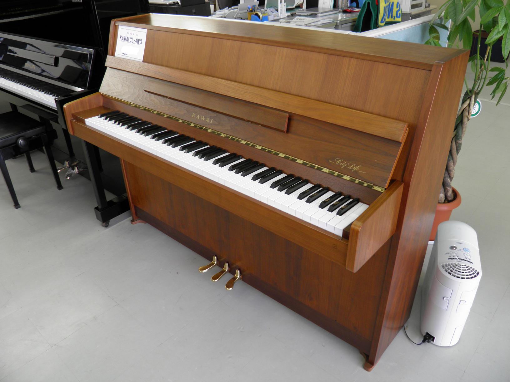 KAWAIピアノ CL-4WO