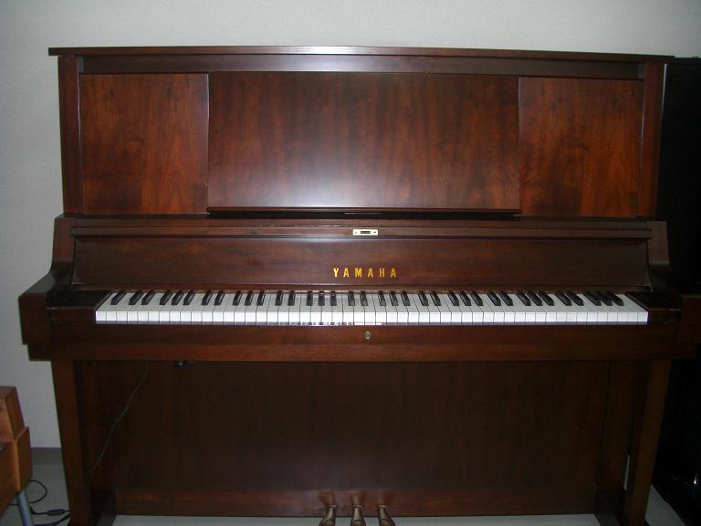ＹＡＭＡＨＡピアノＷ１０２