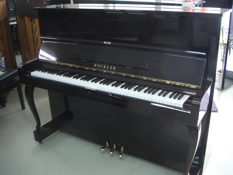 bocklerピアノ